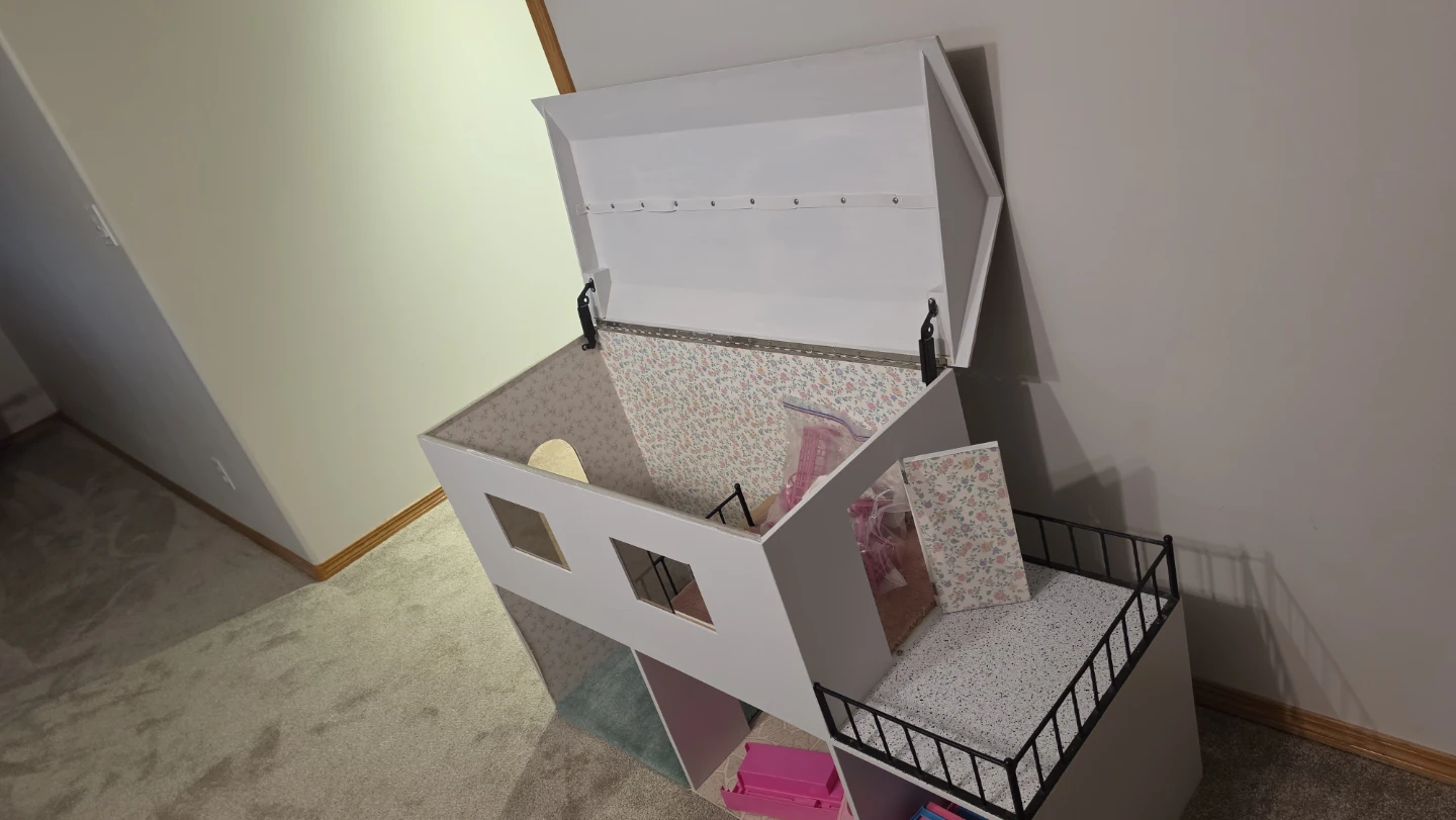 Barbie Dollhouse with Garage and Balcony - photo 2