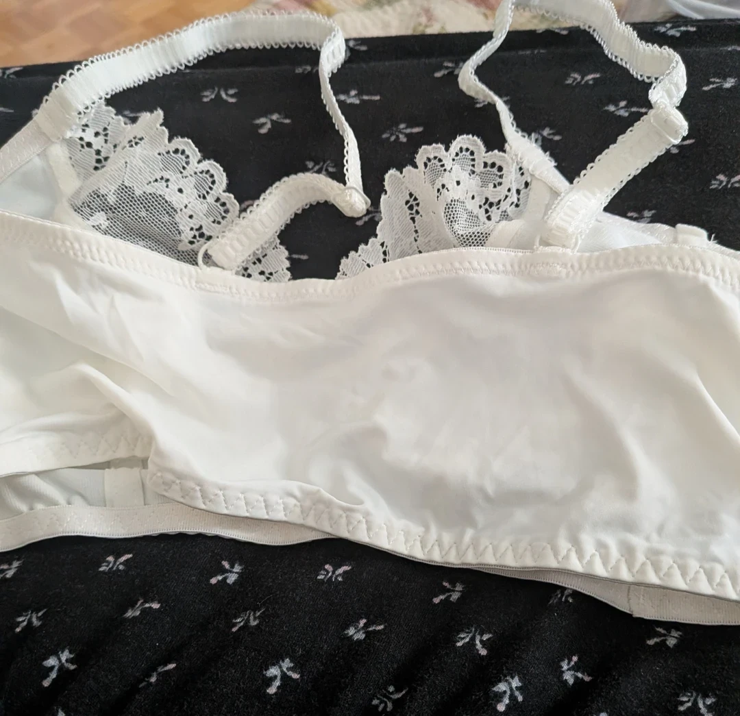 White Lace Detail Bra - photo 3