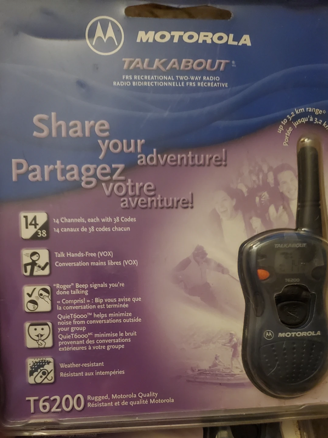 TWO Motorola Talkabout T6200 Two-Way Radio Set - photo 2
