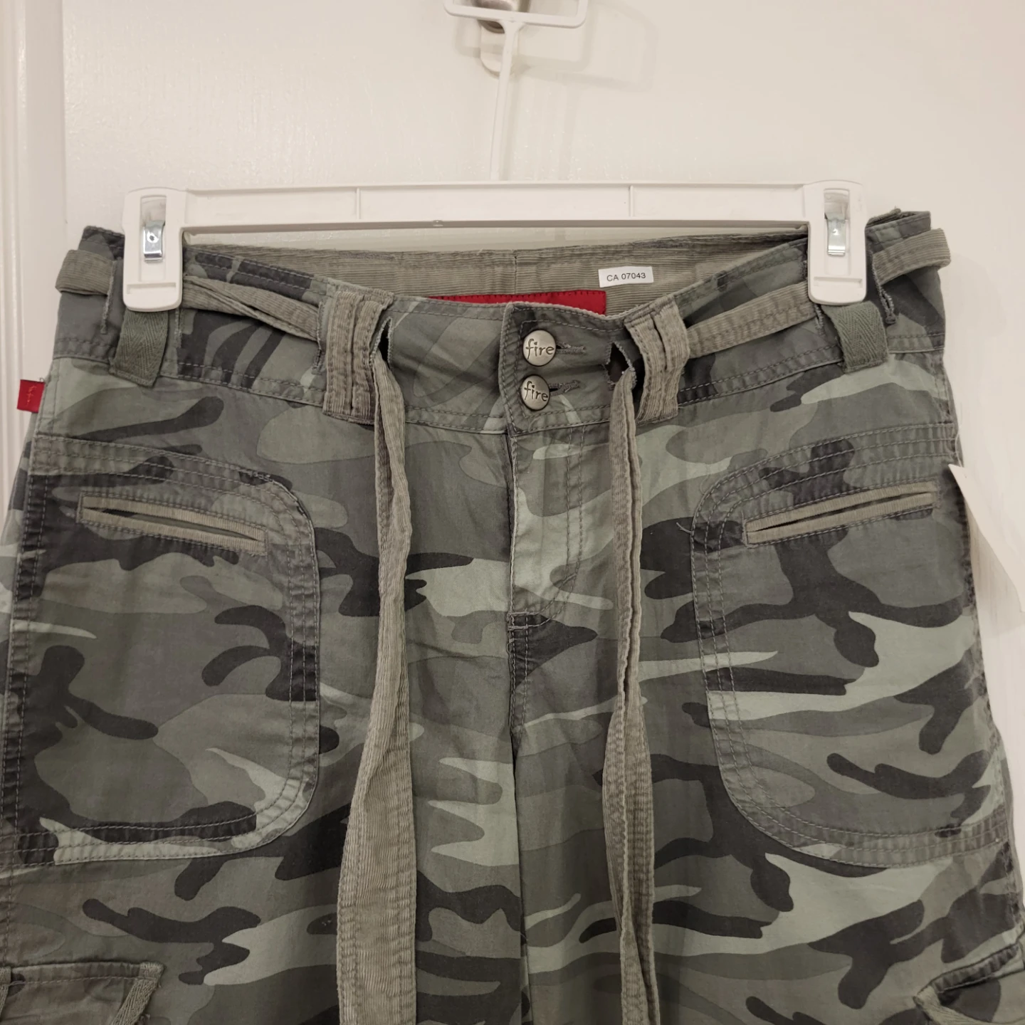 New Camo Cargo Capri Pants - photo 3