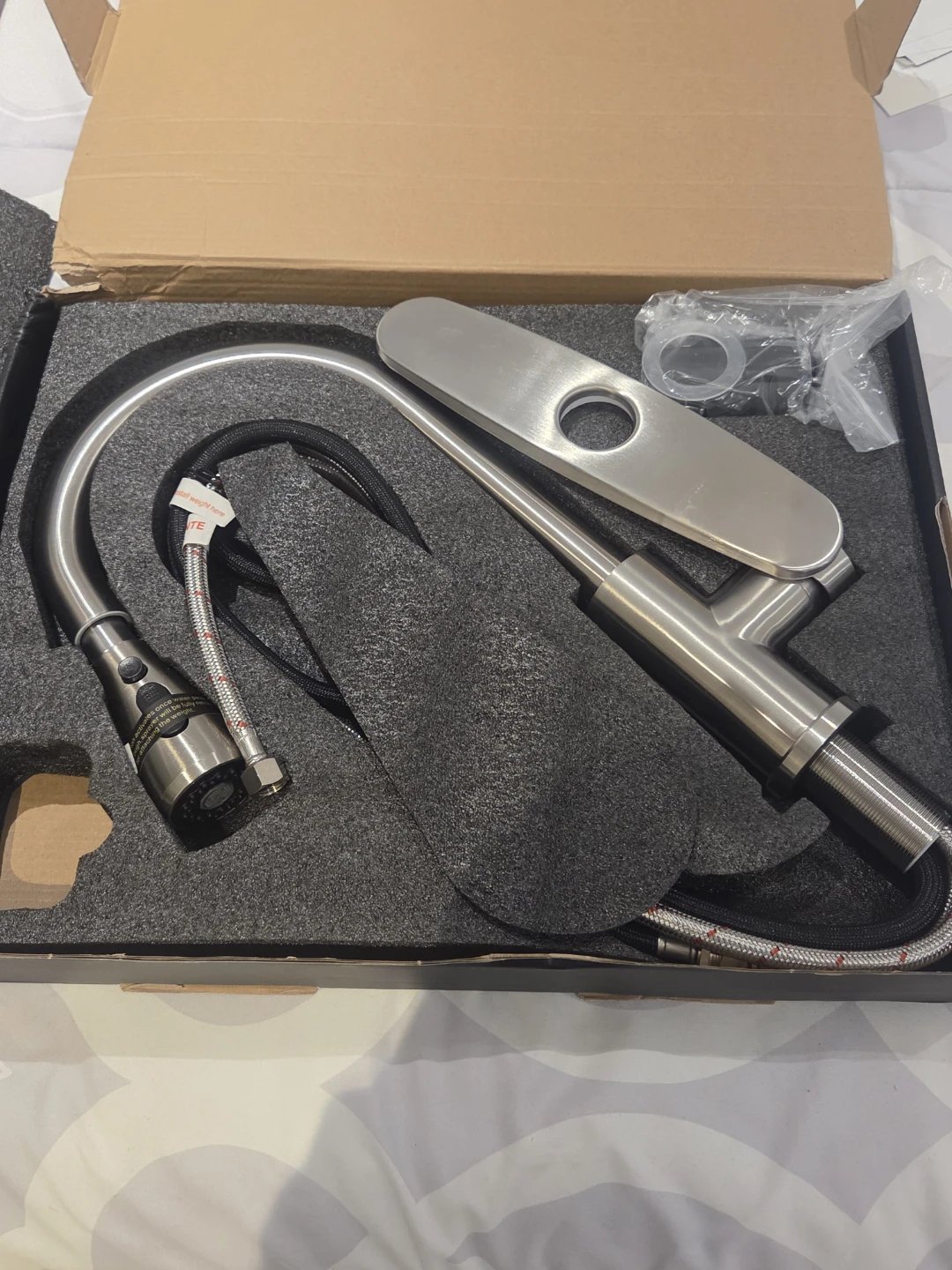 HUA AKE Kitchen Faucet with Pull-Down Sprayer - photo 2