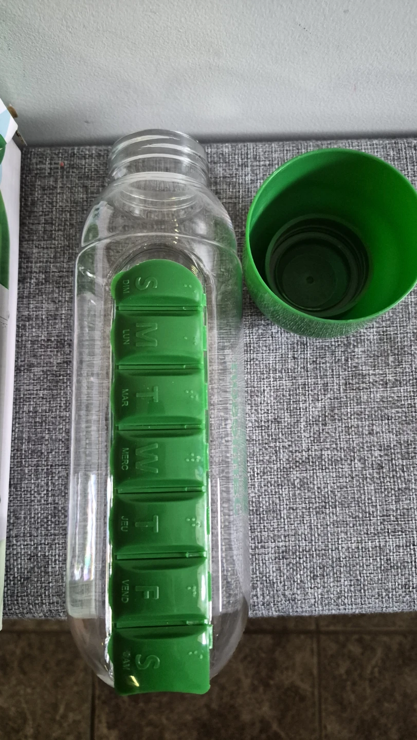 Jamieson Water Bottle & Vitamin Organizer - photo 4