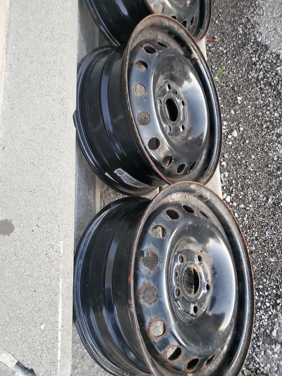 Set of 4 Black Steel 15 Inch Rims - photo 4