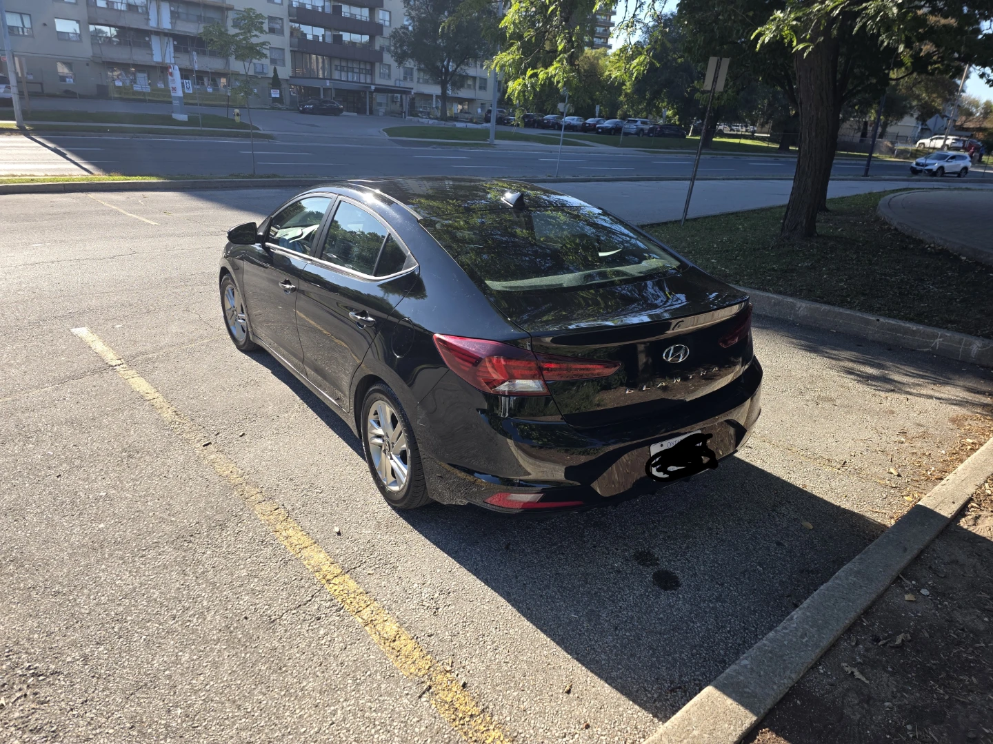 Black Hyundai Elantra - photo 2