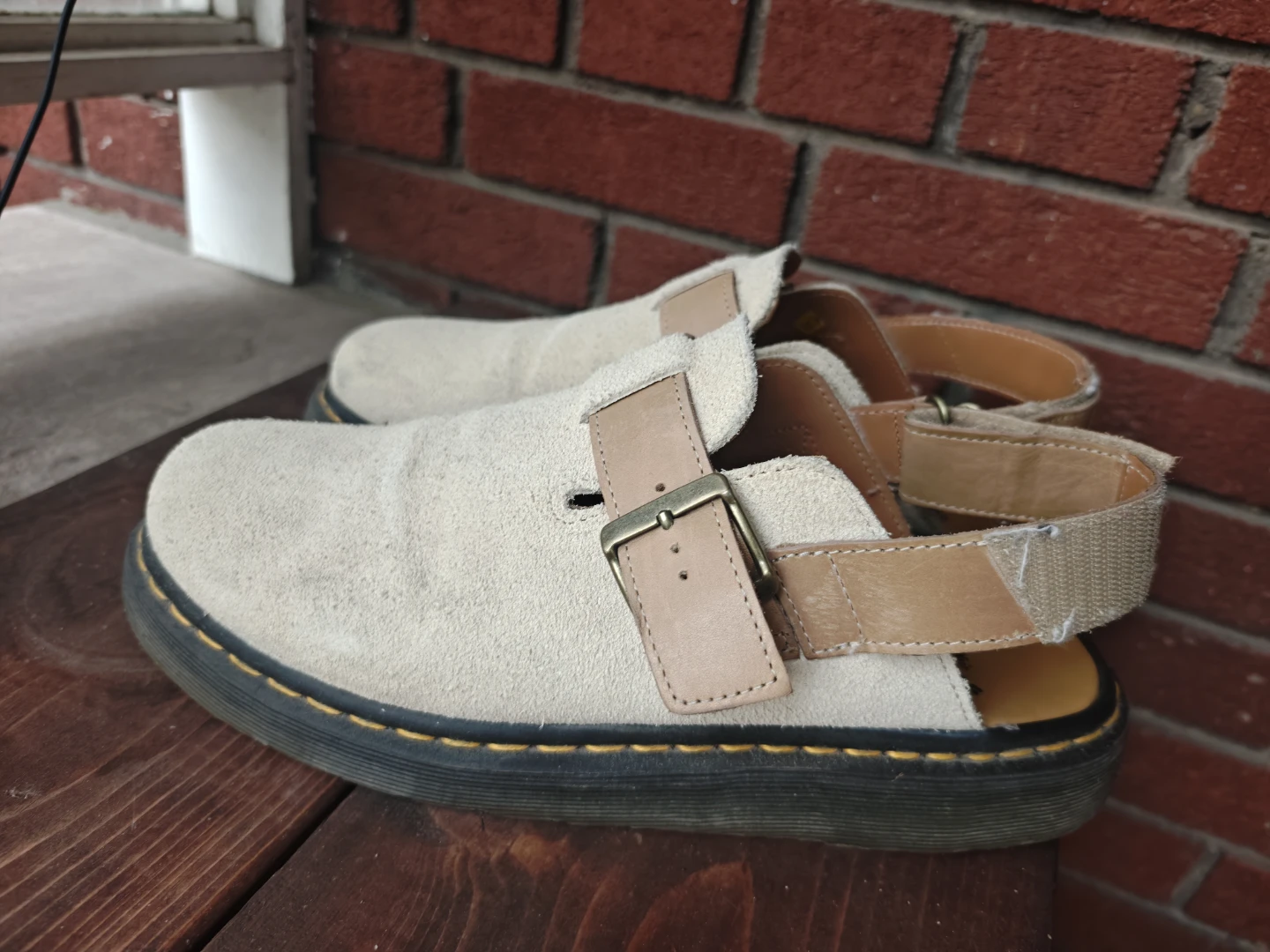 Dr. Martens  Jorge II Leather Slide Mule  - Unisex Size 12M US - photo 4