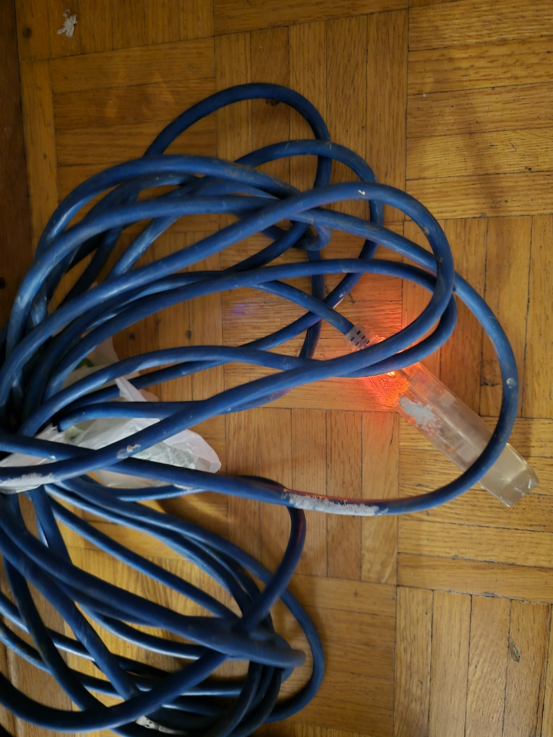 NOMA 32 ft (10m) outdoor extention cord with 3 grounded outlets - photo 4