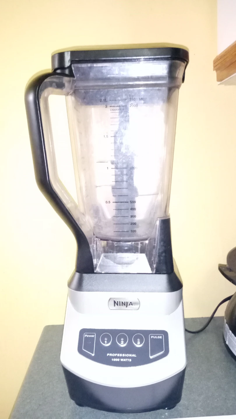 Ninja Professional 1000 Watts Blender - photo 2