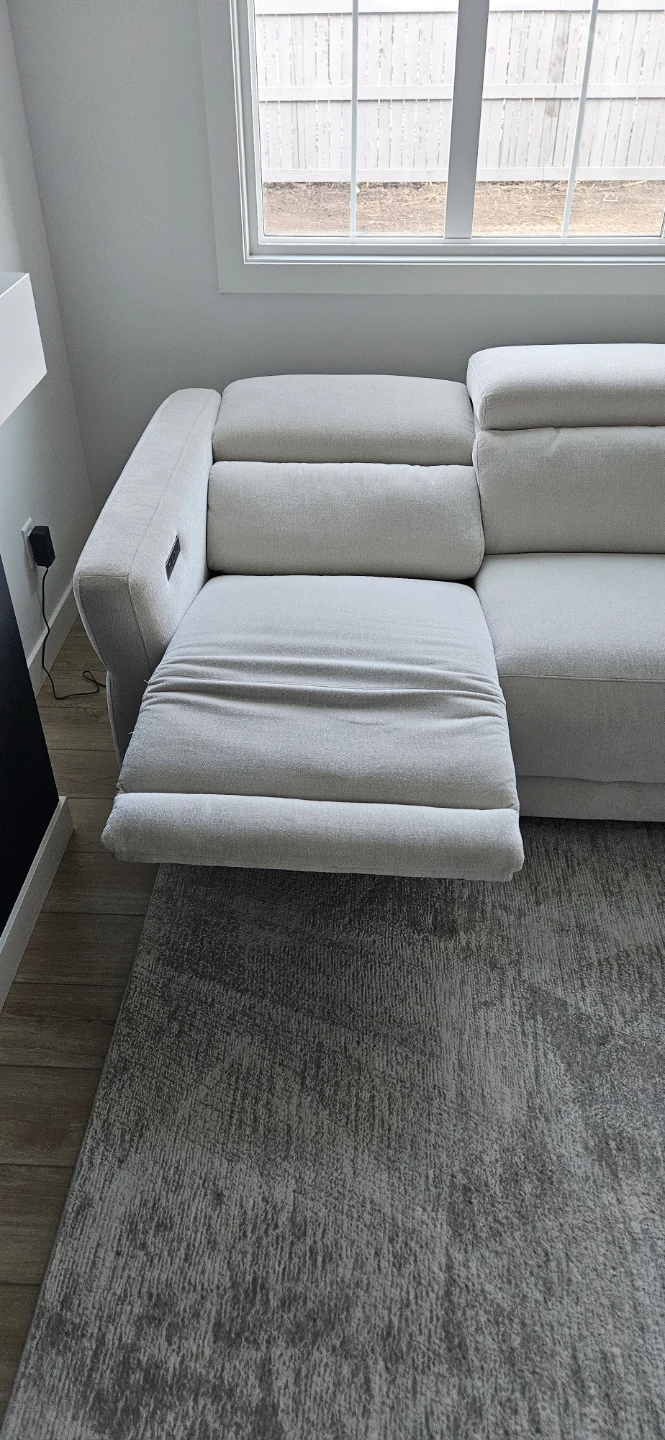 Cindy Crawford Home Aspen 3-Piece Power Reclining Sectional - photo 2