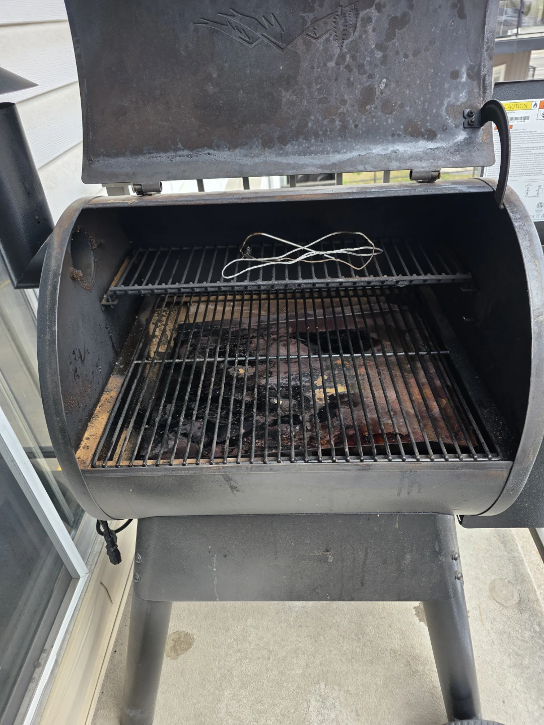 Traeger Pro 575 wood pallet grill and smoker? - photo 4