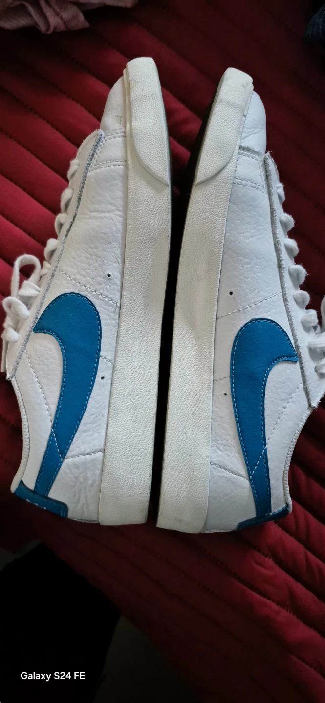 Nike Blazer Low Sneakers White and Blue