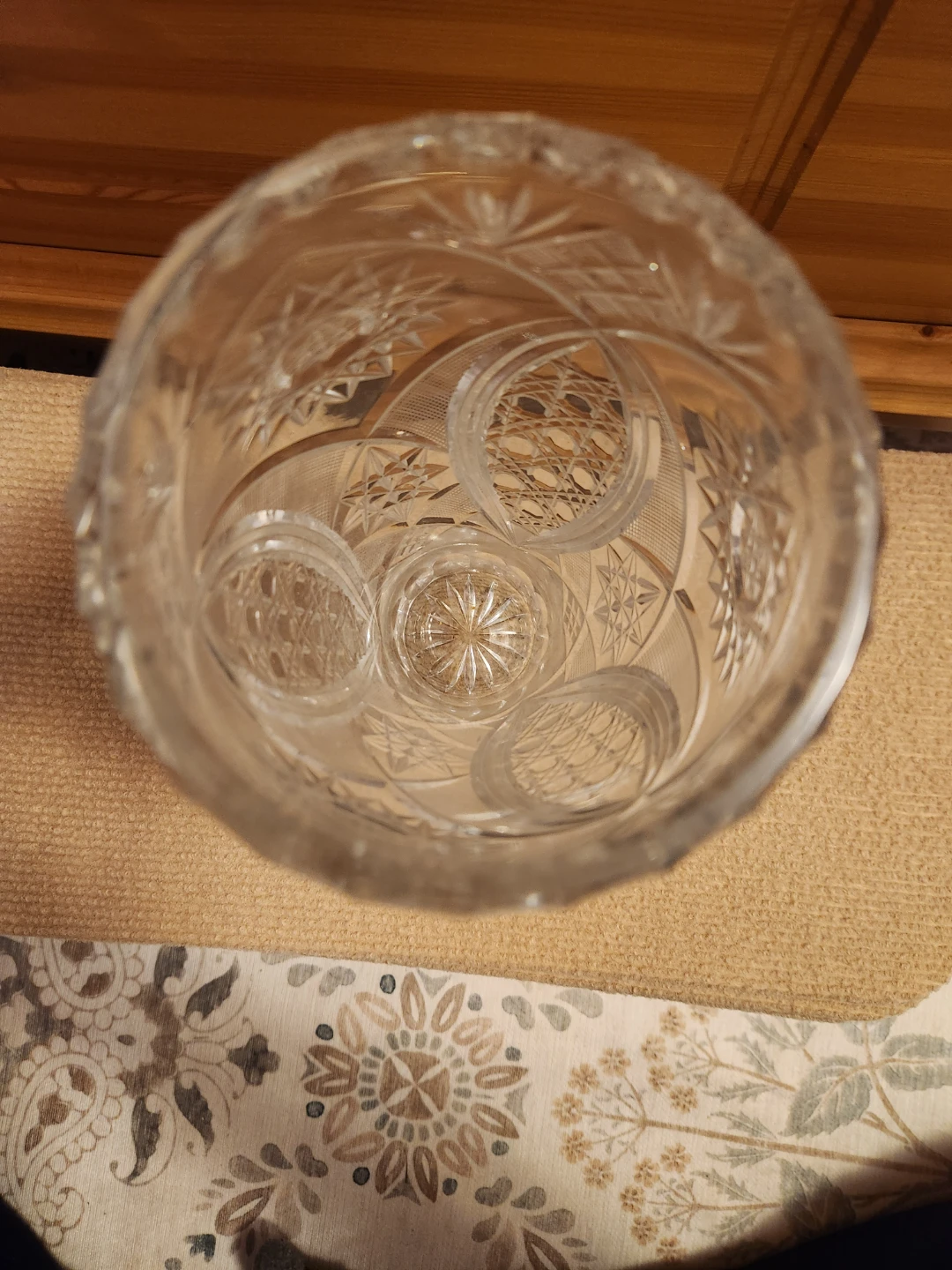 Vintage Cut Glass Vase - photo 2