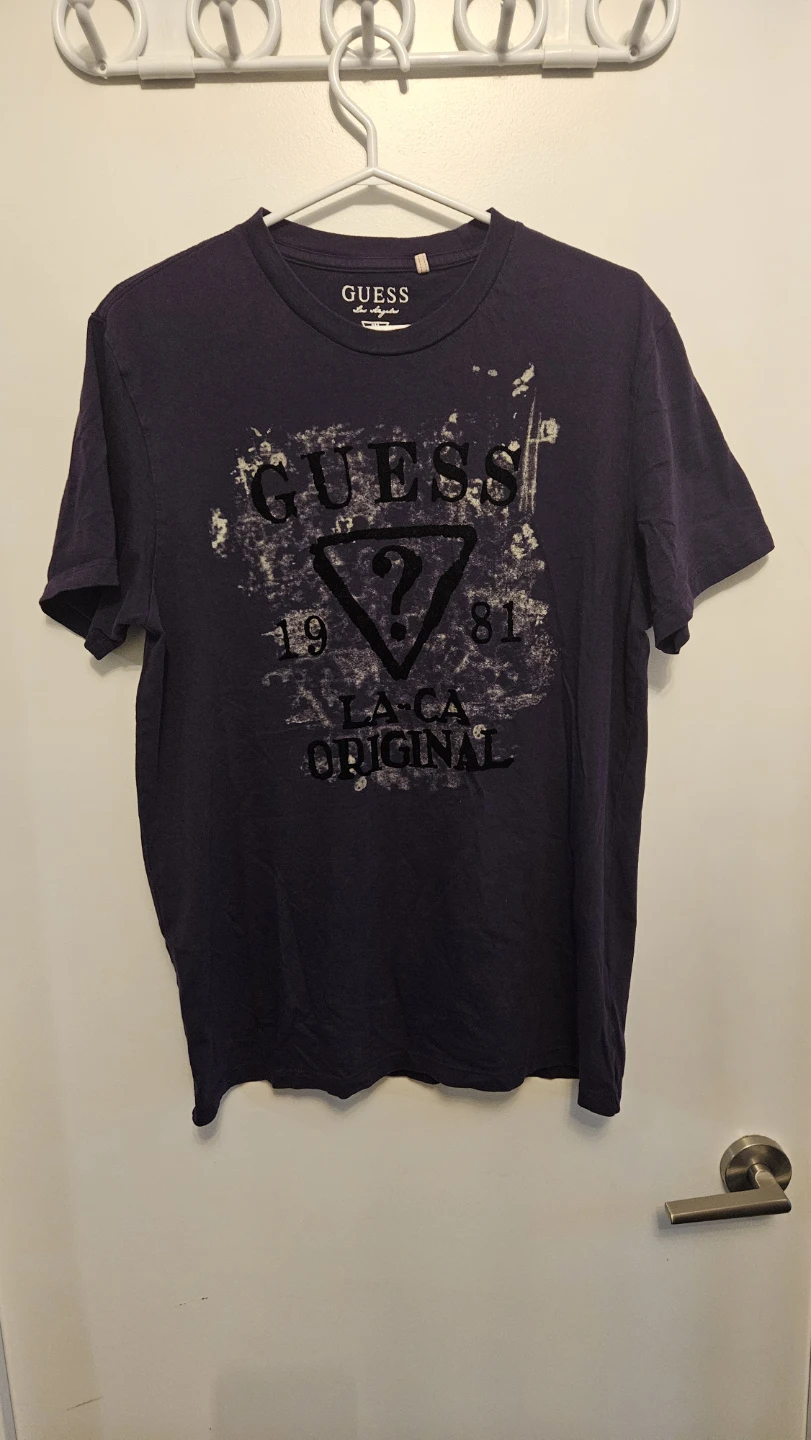 GUESS Original T-Shirt
