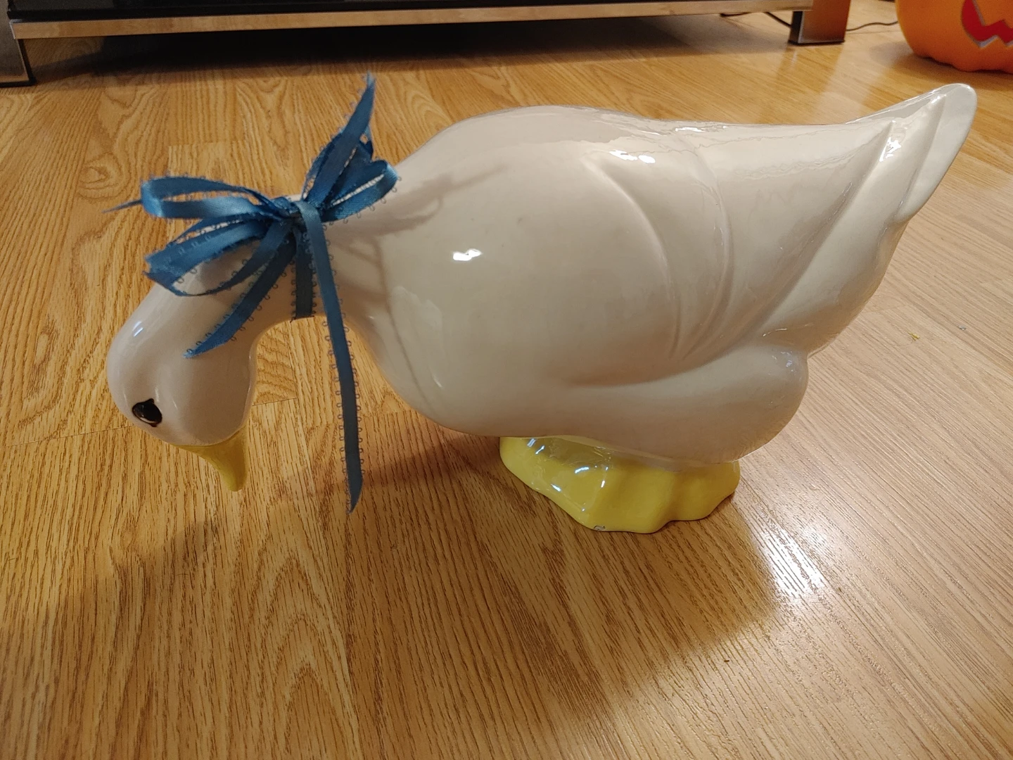 Set of 3 Ceramic Duck Figurines - photo 4