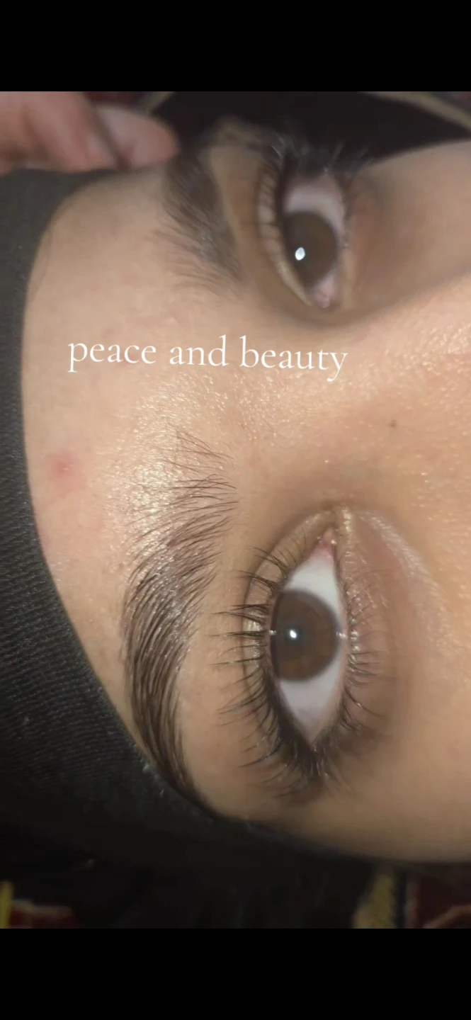 Lash lifts - photo 2