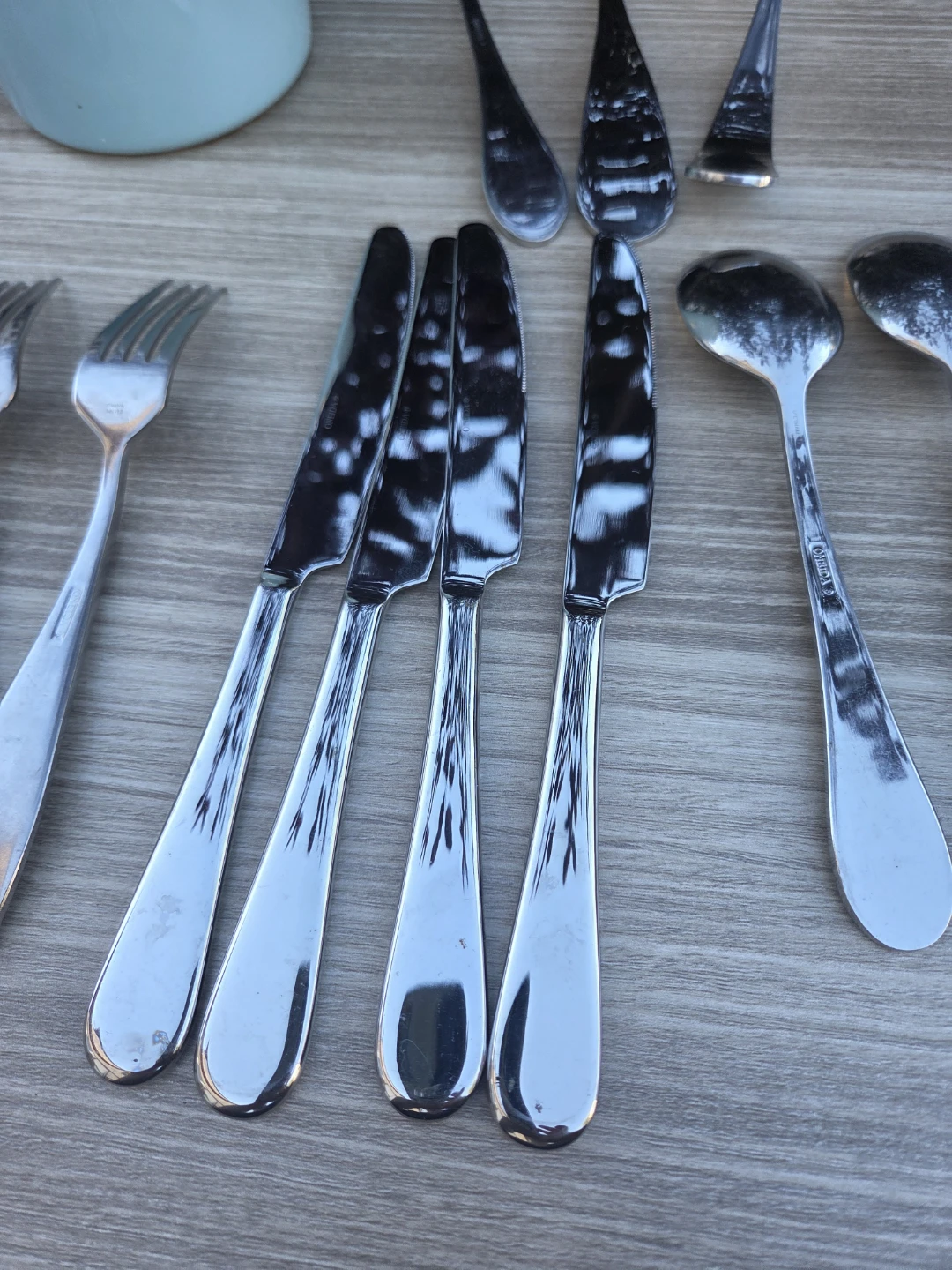 Oneida Stainless Steel Flatware Set - photo 5