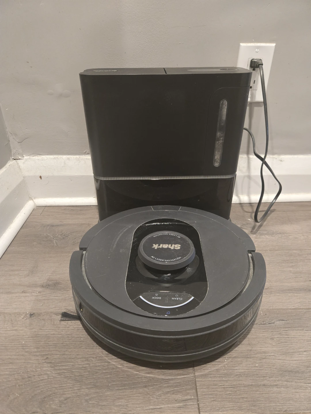 Shark Robo Vacuum
