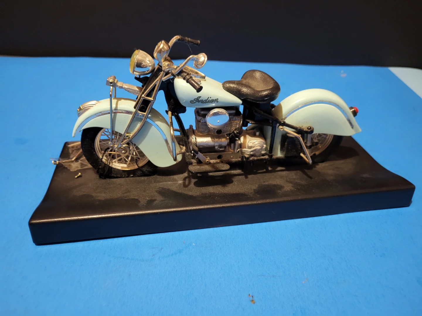 Metal Indian Motorcycle Model - photo 2