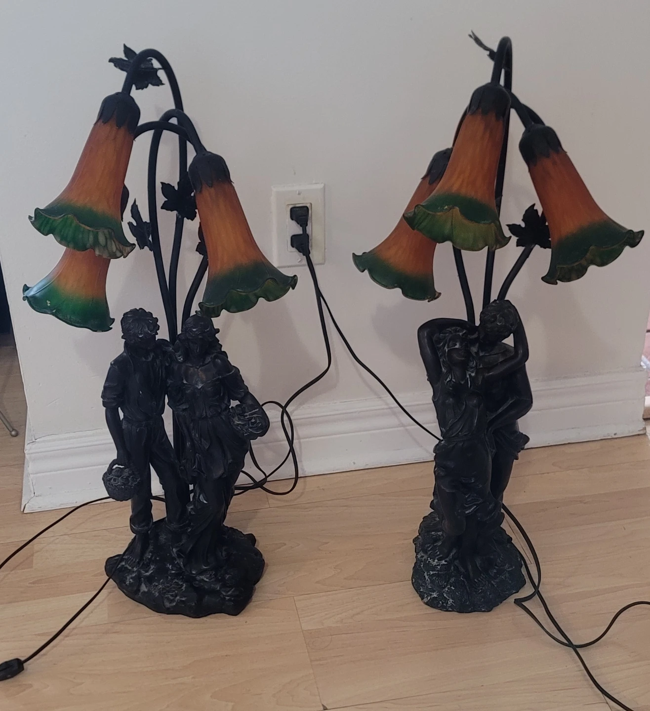 Set of Two Vintage Style Figural Lamps - photo 2