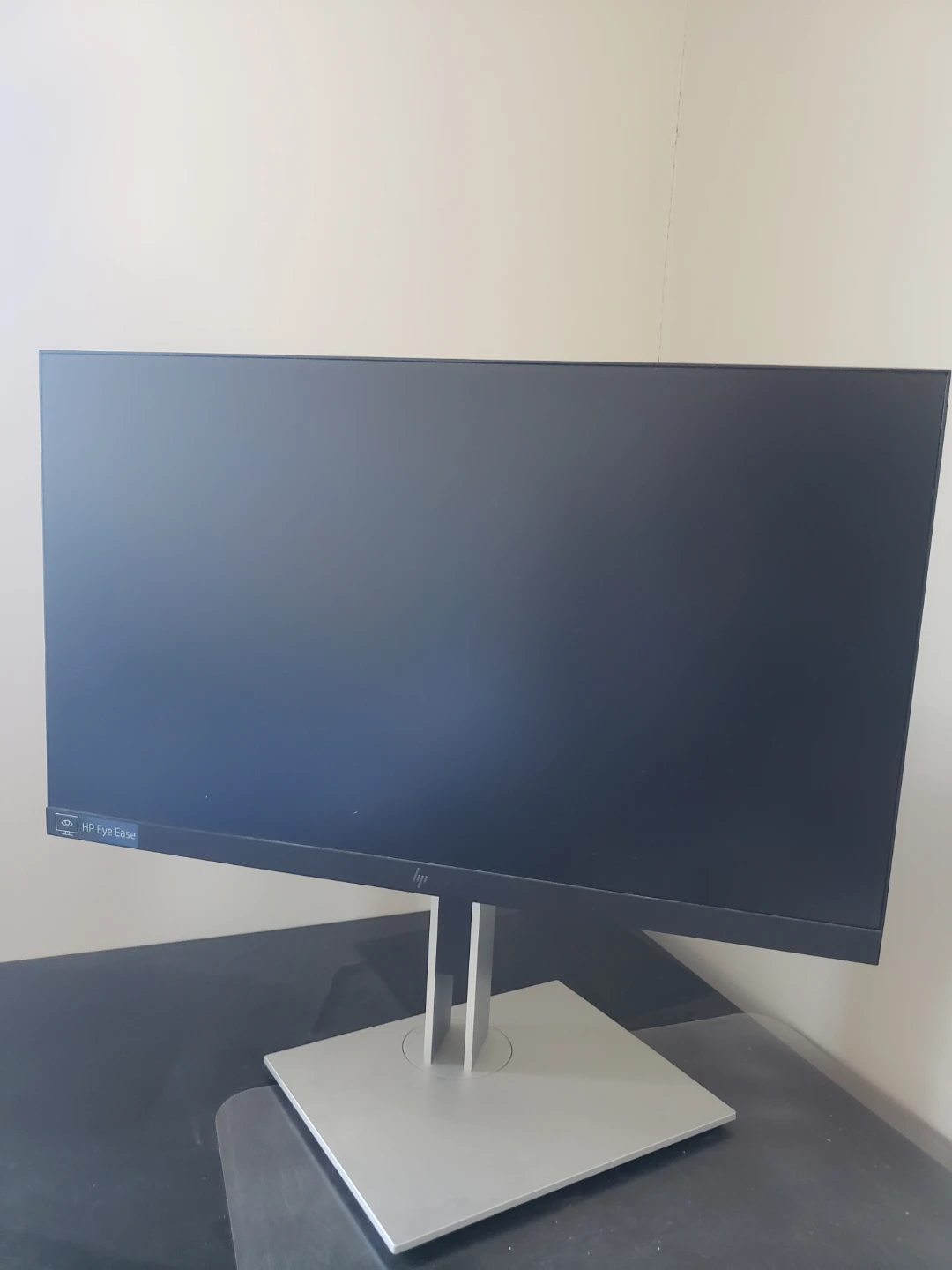 HP Eye Ease Computer Monitor - photo 3