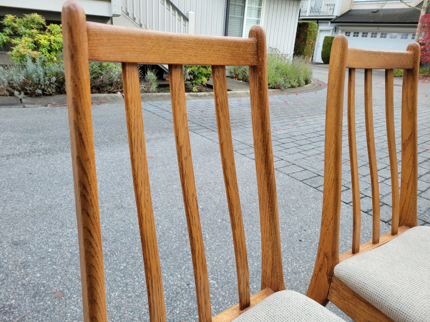 Vintage Mid-Century Modern Oak Dining Chairs - Pair - photo 4