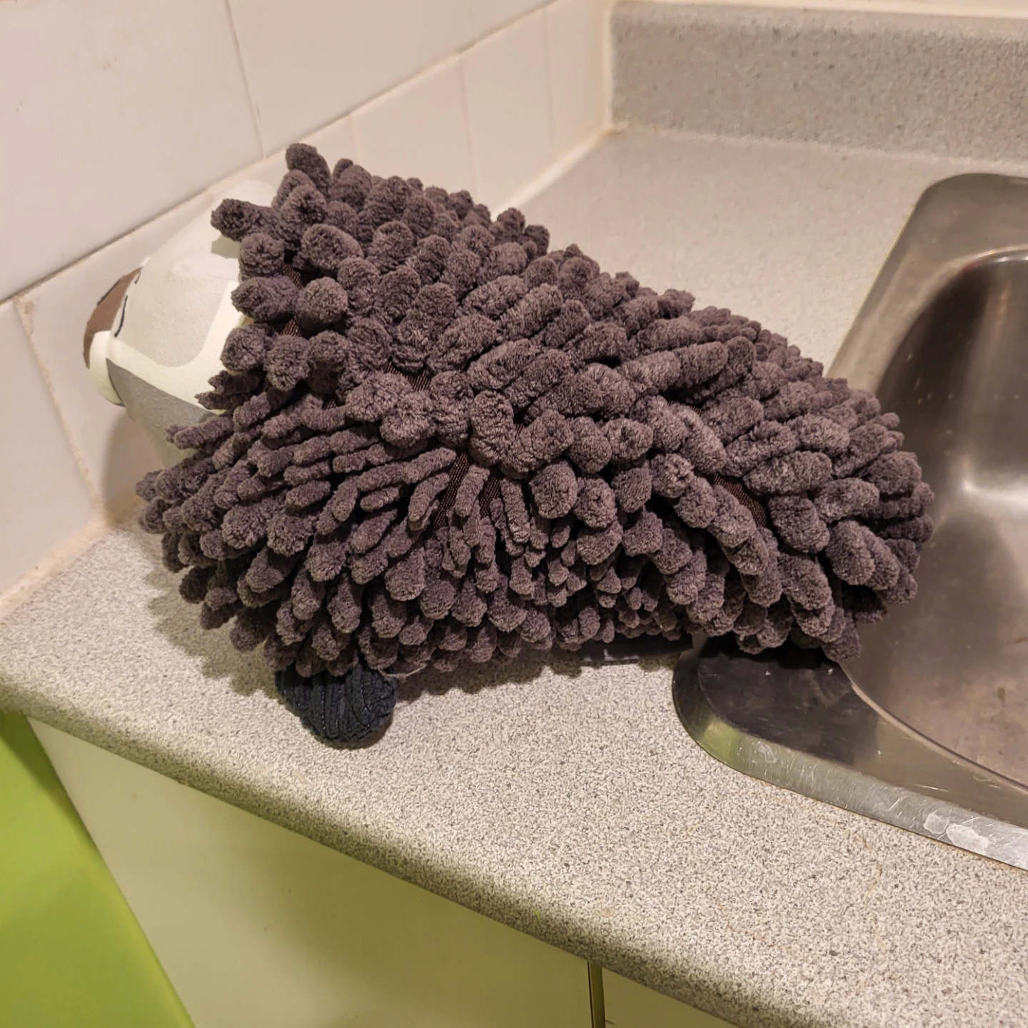 Novelty Shaggy Dog Hand Towel - photo 2