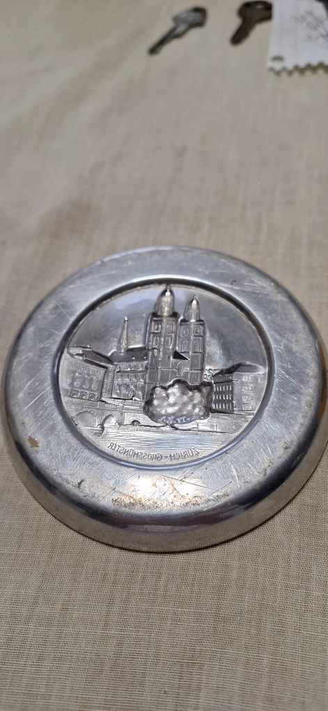 Sigg Zurich Grossmunster Decorative Metal Plate - photo 2