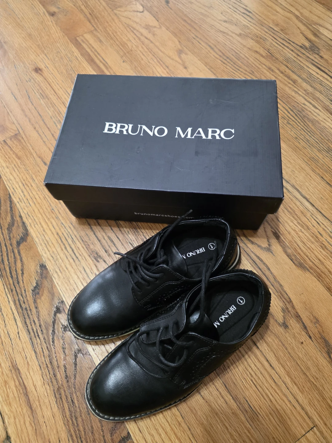 Bruno Marc Boys Black Dress Shoes Size 1