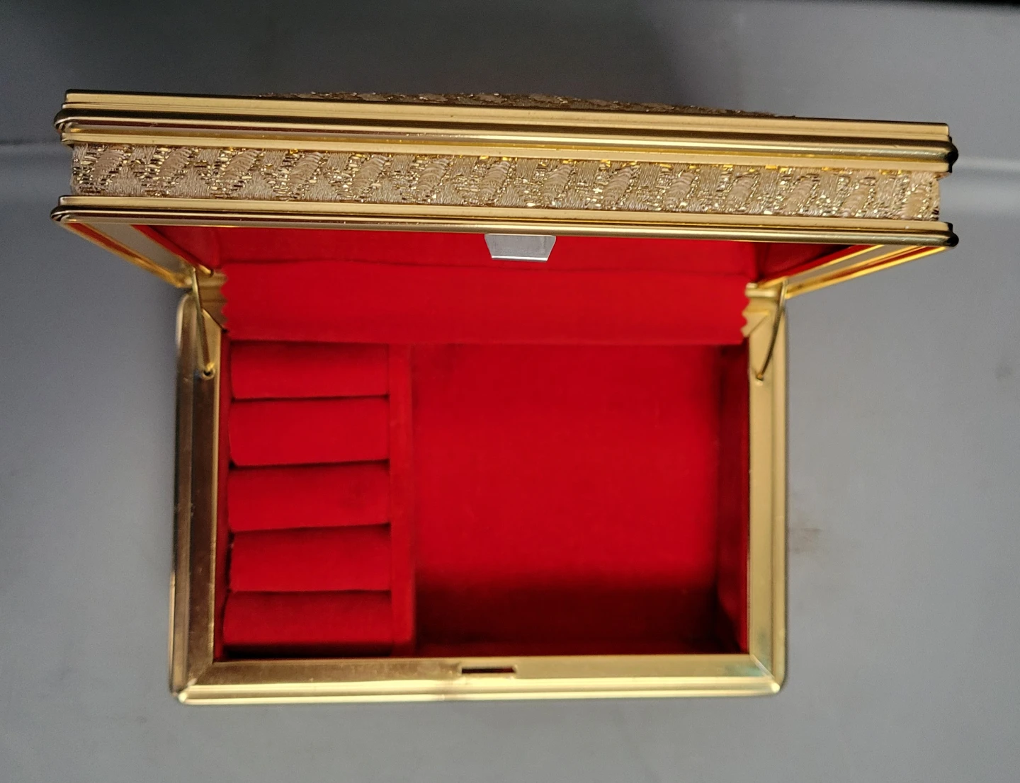 Jewelry Box - photo 4