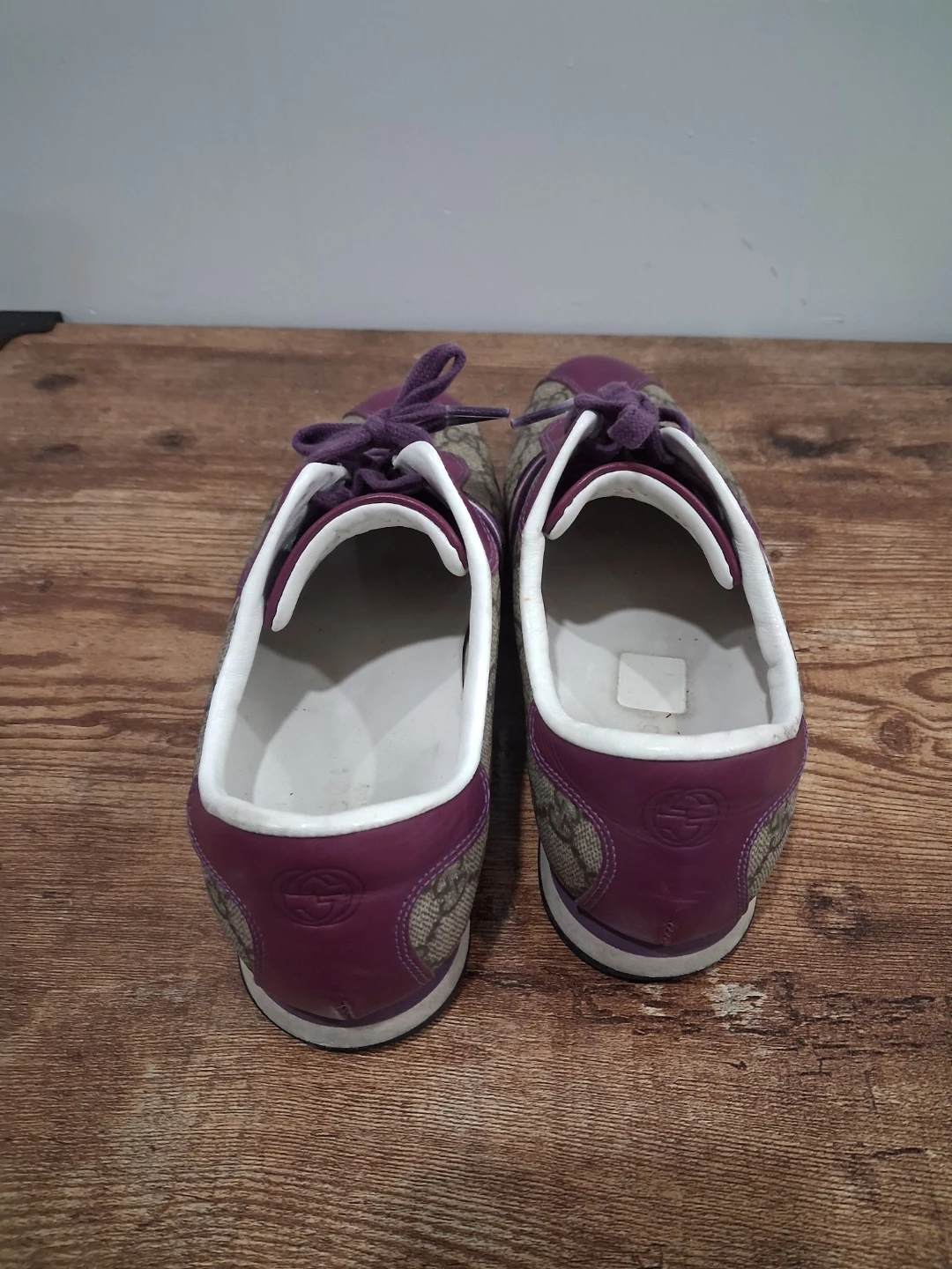 Gucci GG Supreme Sneakers - photo 5