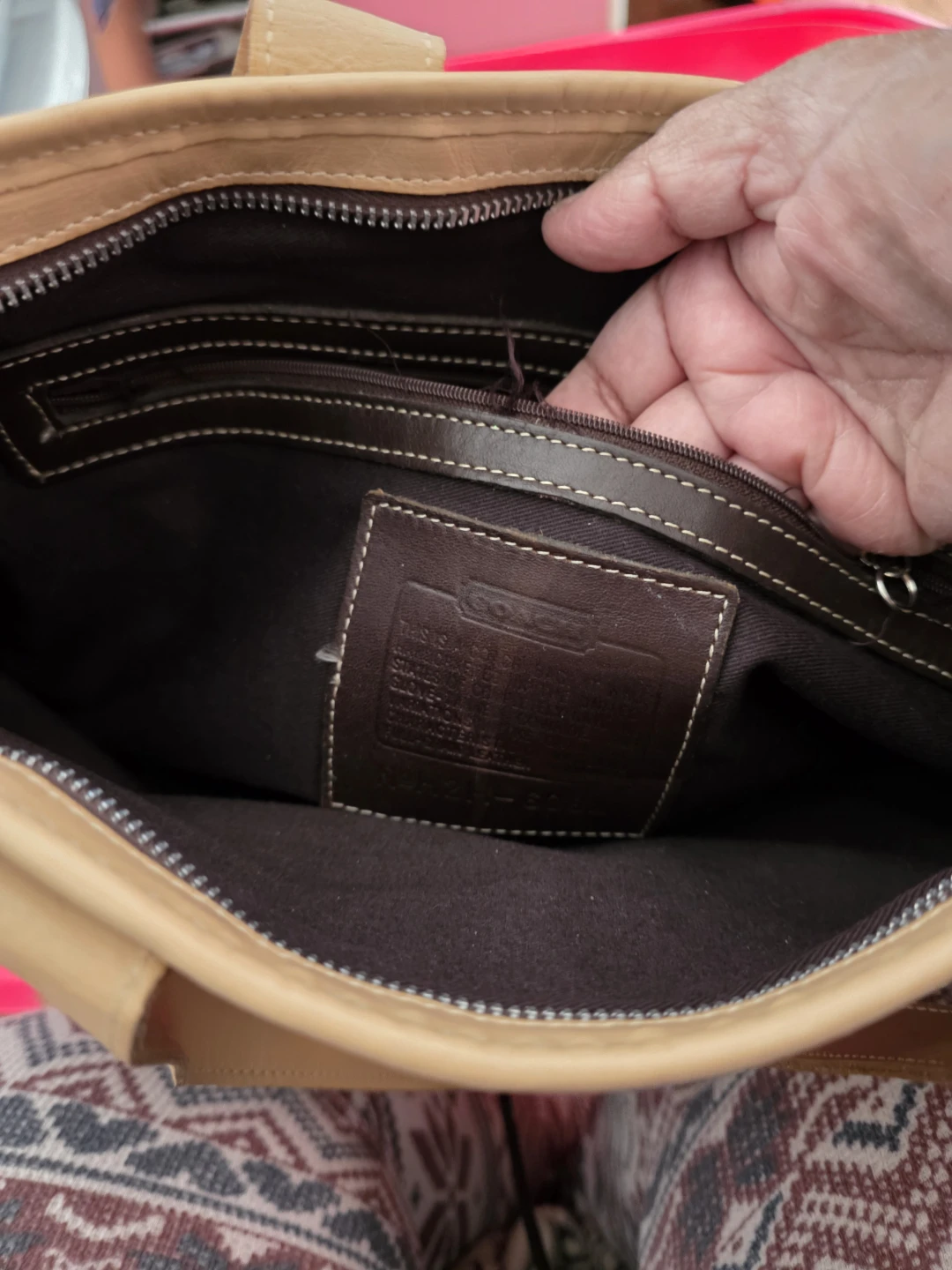 Coach Signature Tote Bag - photo 3