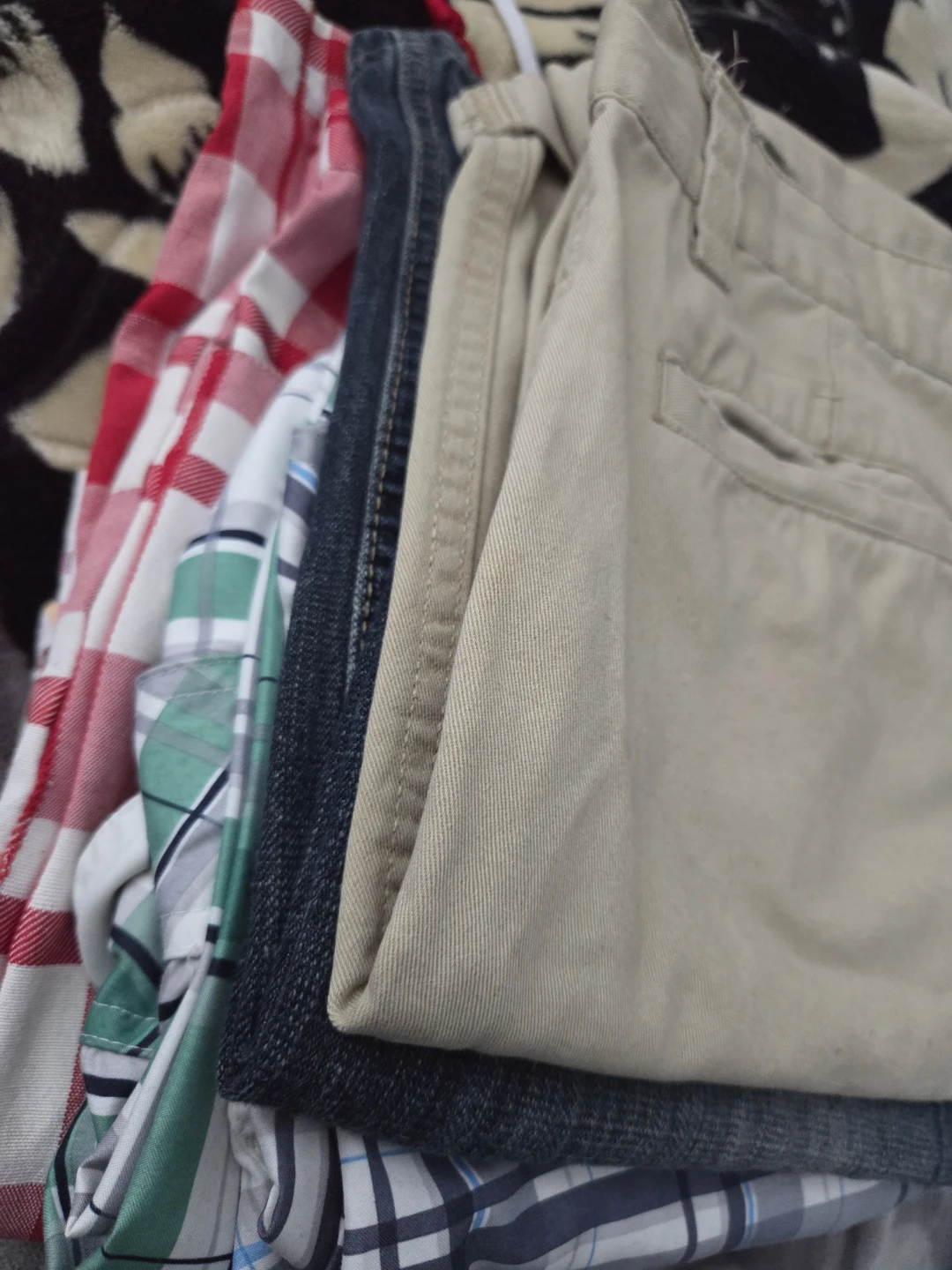 Assorted Men's Pants and Shorts Bundle - photo 4