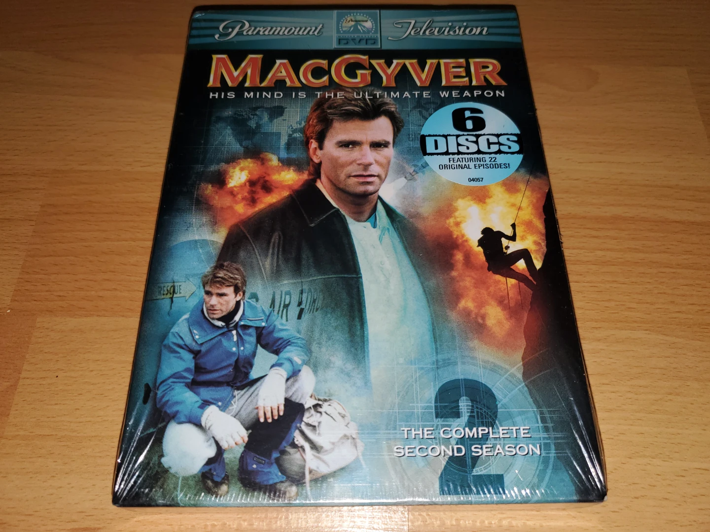 (Sealed) - MacGyver The Complete Second Season DVD
