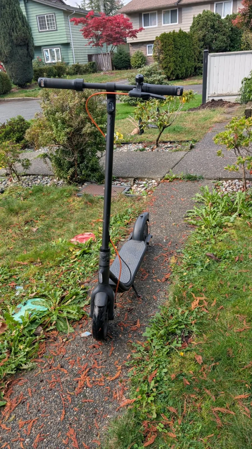 Ninebot Segway Electric Scooter - photo 2