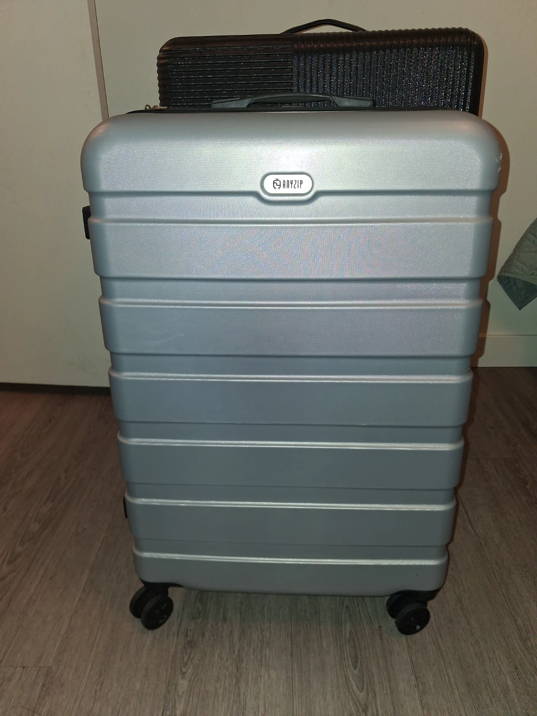 Anyzip and SM Hardshell Luggage Set - photo 2