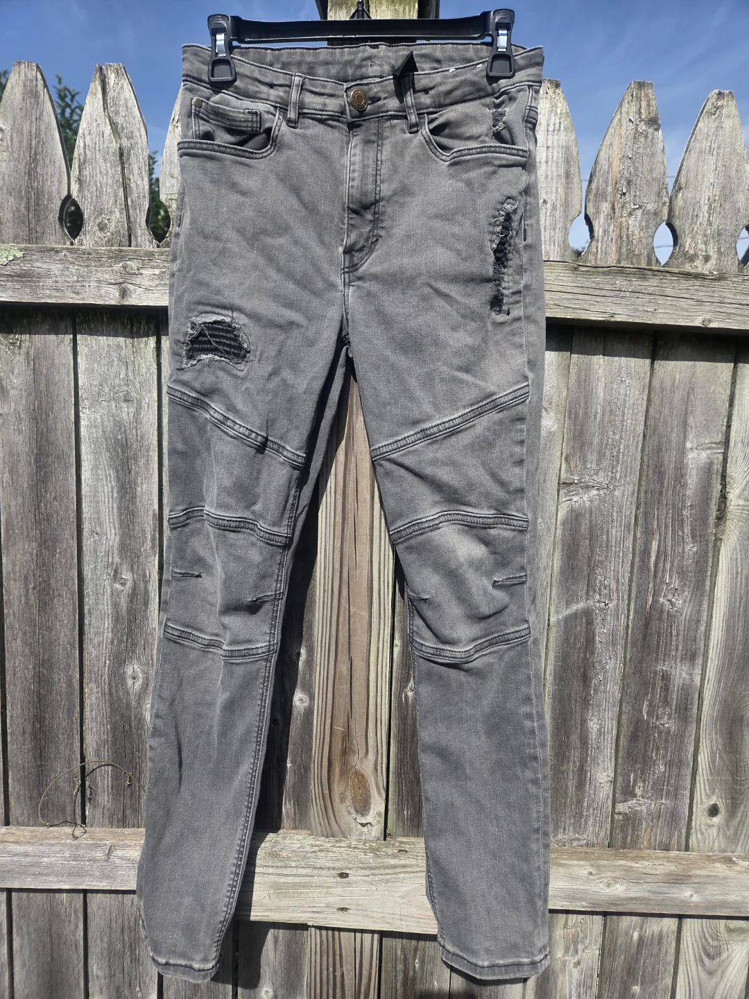 H&M Gray Skinny Fit moto Jeans