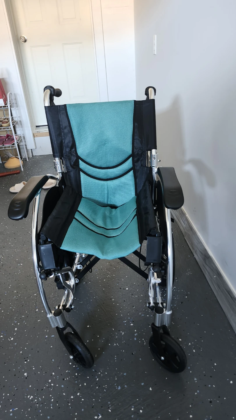 KosmoCare Mobility Wheelchair - photo 2