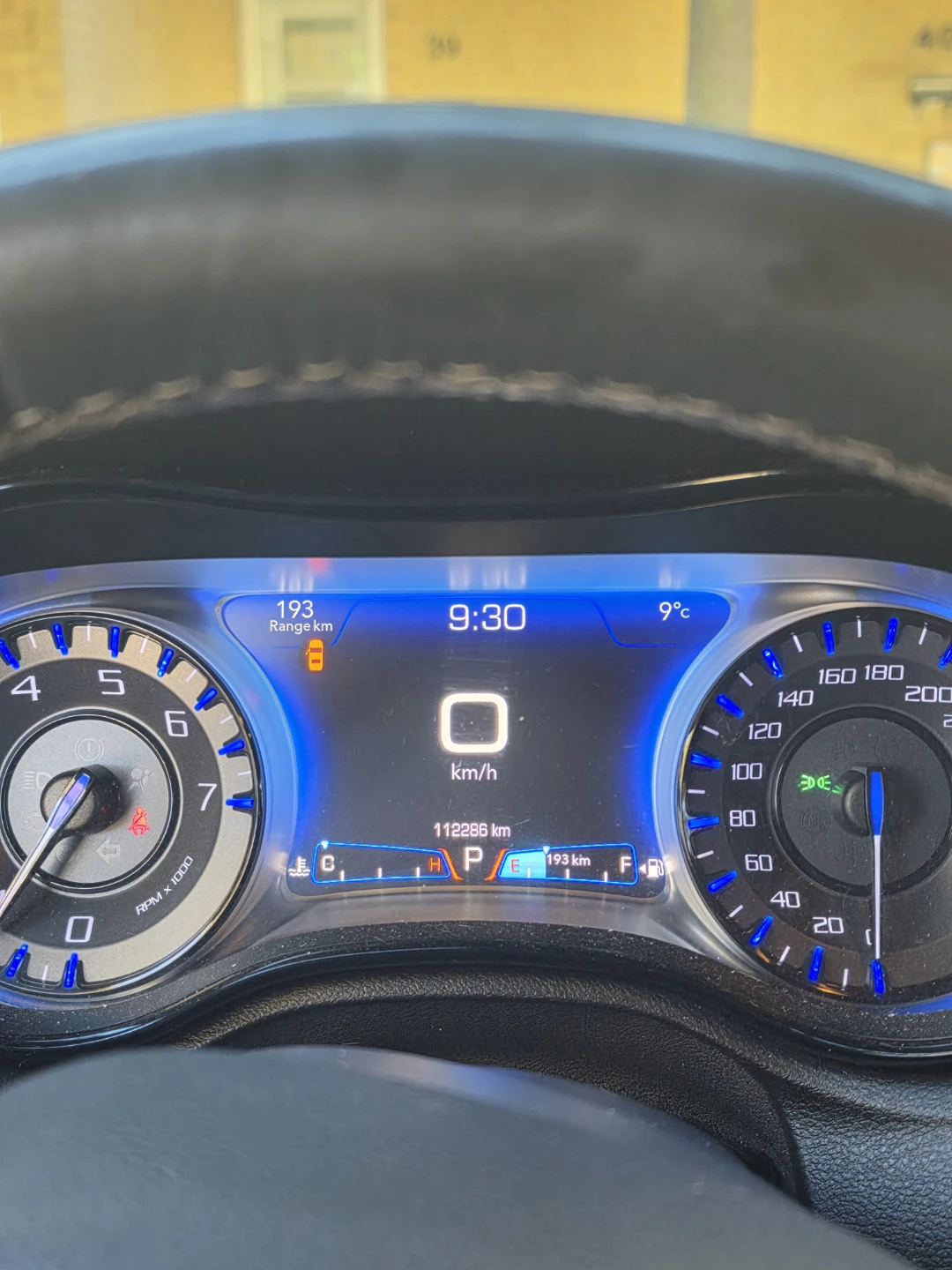 Chrysler 300S - photo 5