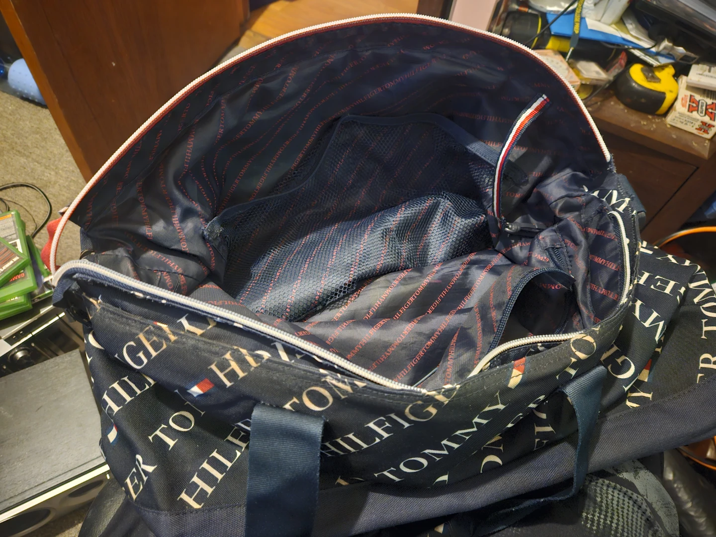 Tommy Hilfiger Duffel Bag - photo 3