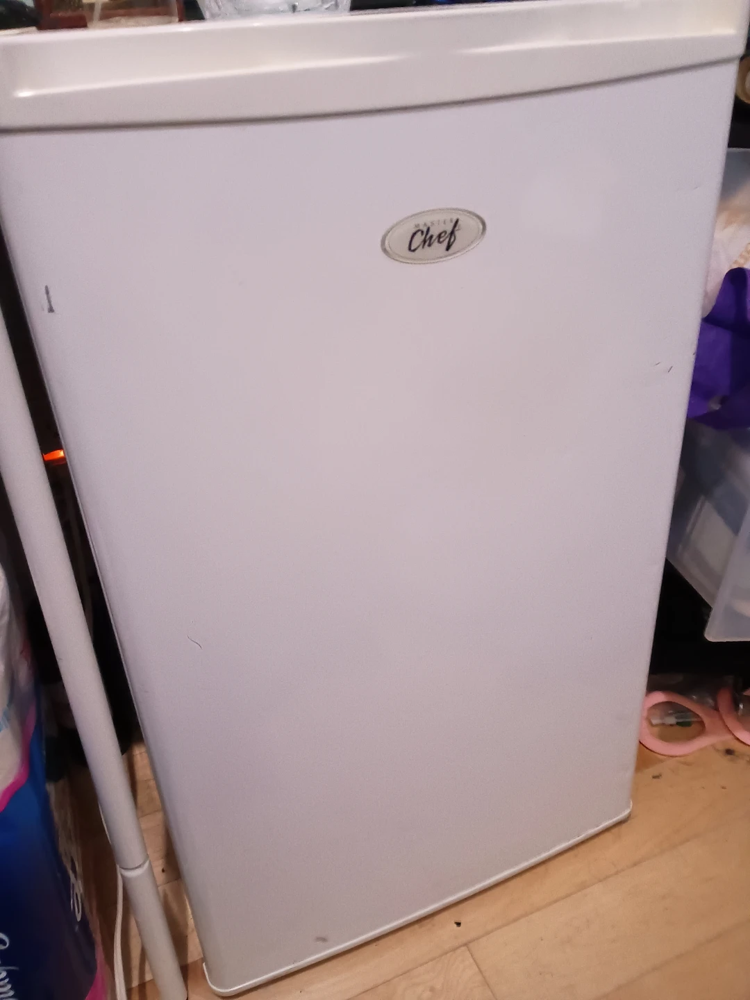 Master Chef Mini Fridge Need to sell!!