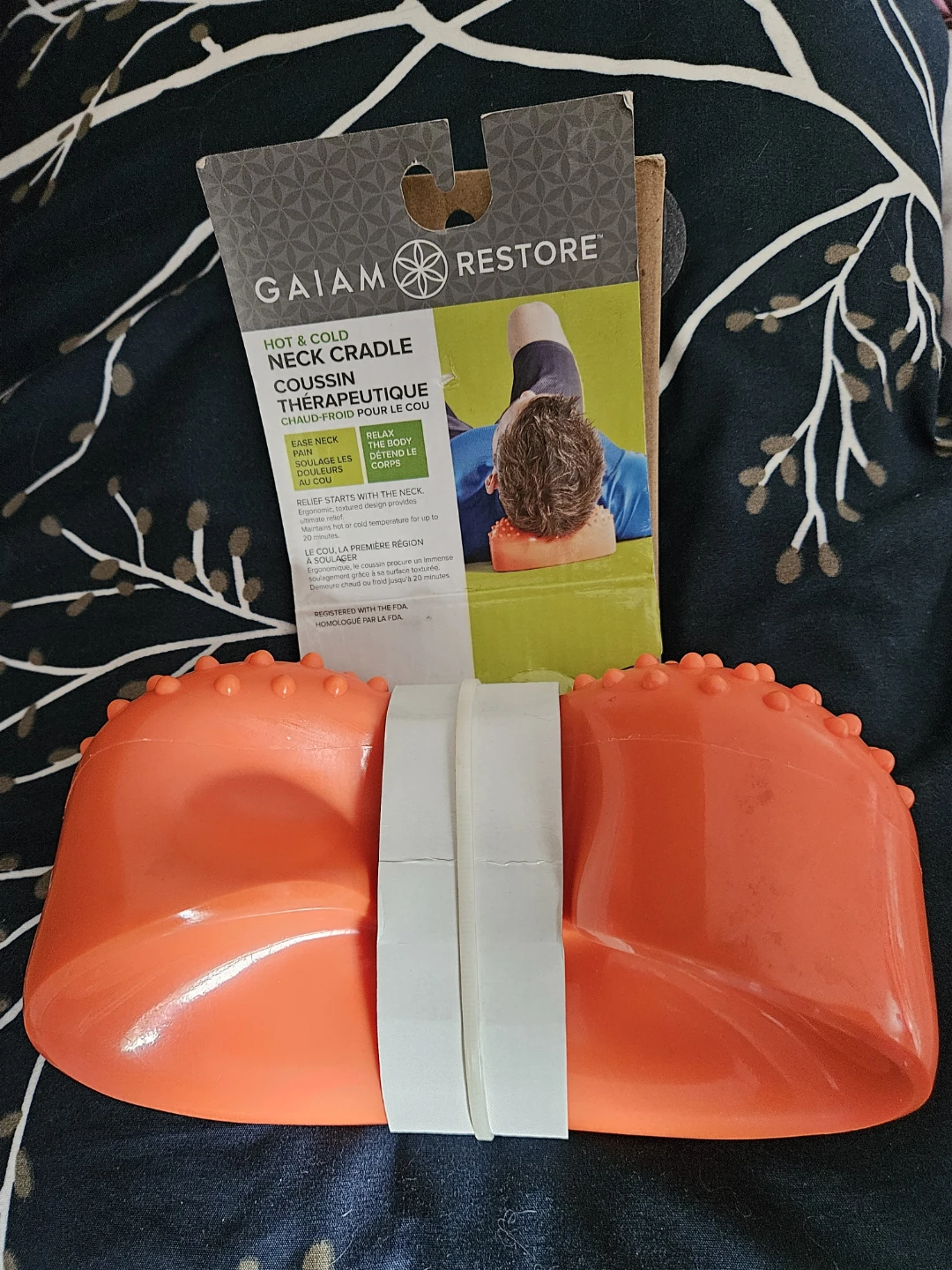 Gaiam Restore Hot & Cold Neck Cradle