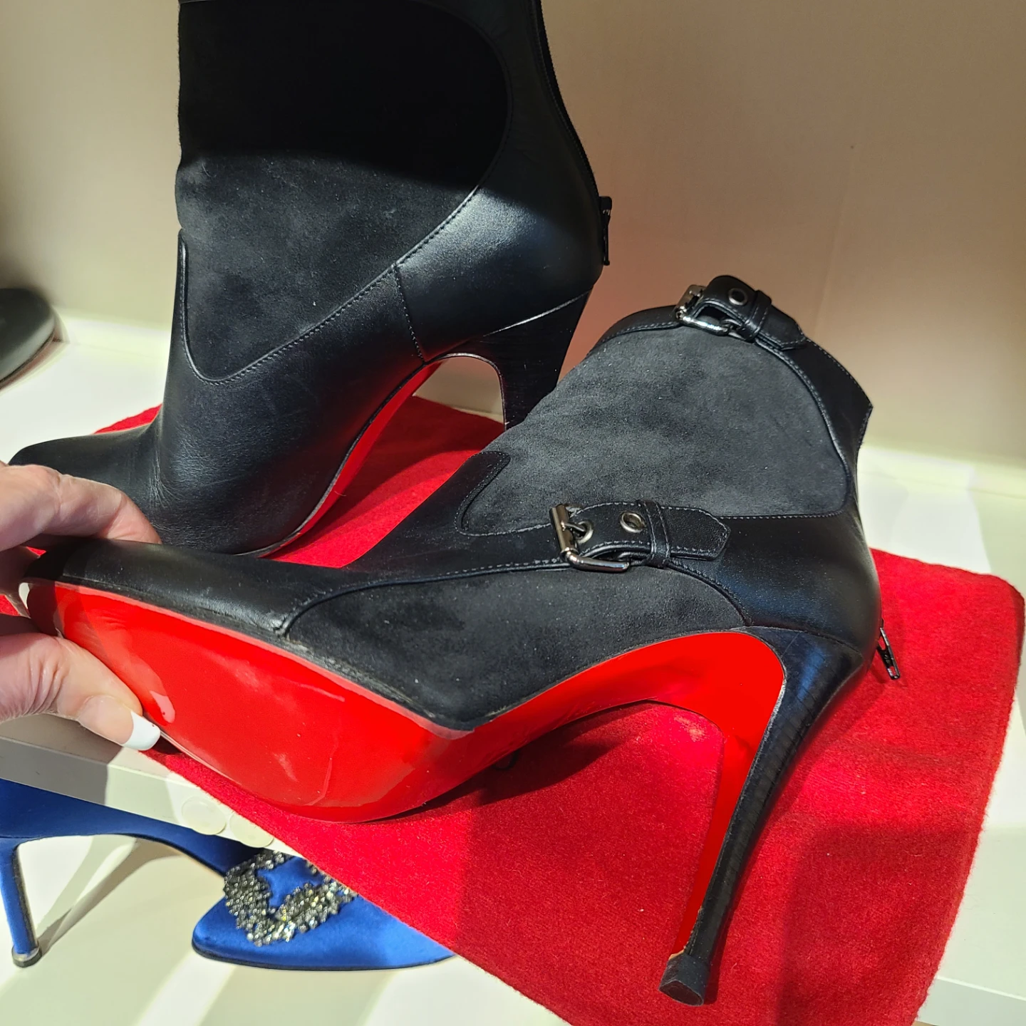 Christian Louboutin Black Suede and Leather Ankle Boots - photo 4