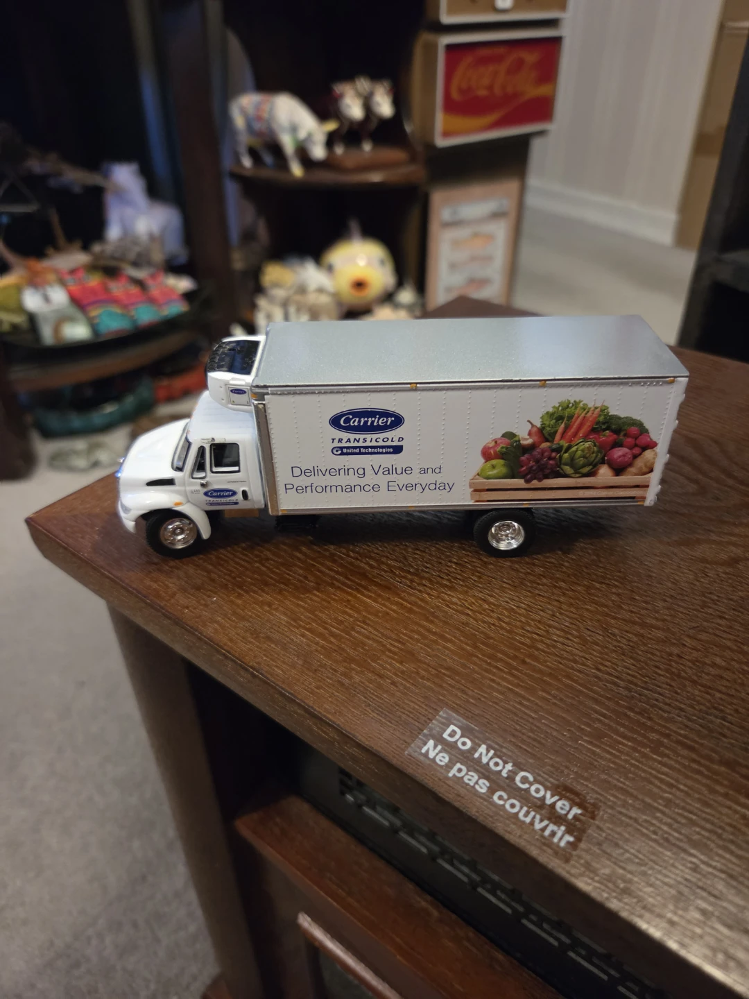 Carrier Transicold Diecast Model Truck