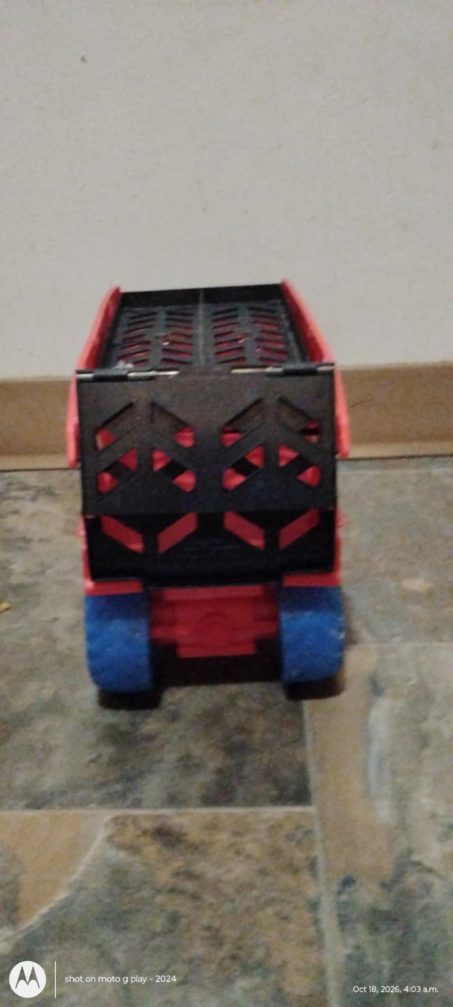 Hot Wheels Monster Trucks Transporter - photo 4