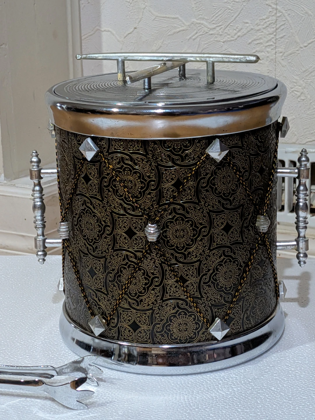 Vintage mid-century Drum-style ice bucket