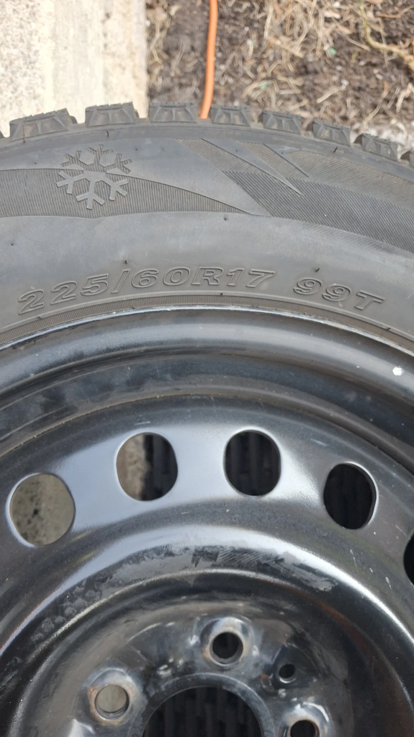 4 SUV Winter tires on rims for sale-USED ONLY ONE SEASON - photo 5