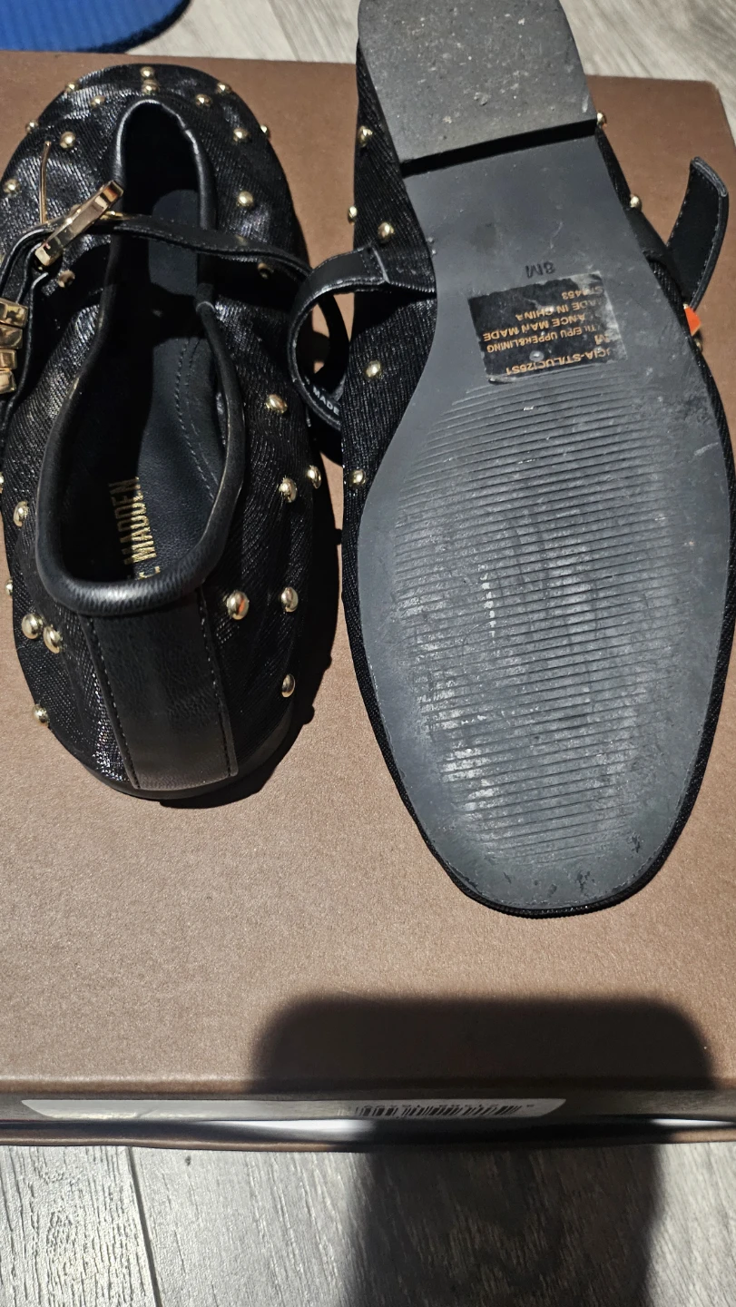 Steve Madden Black Studded Flats Size 8M - photo 4