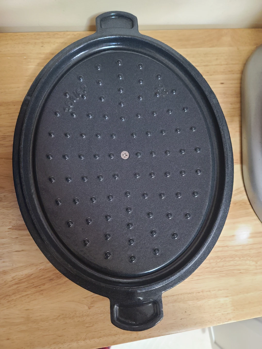 Brand new henckles cast iron dutch oven - photo 4