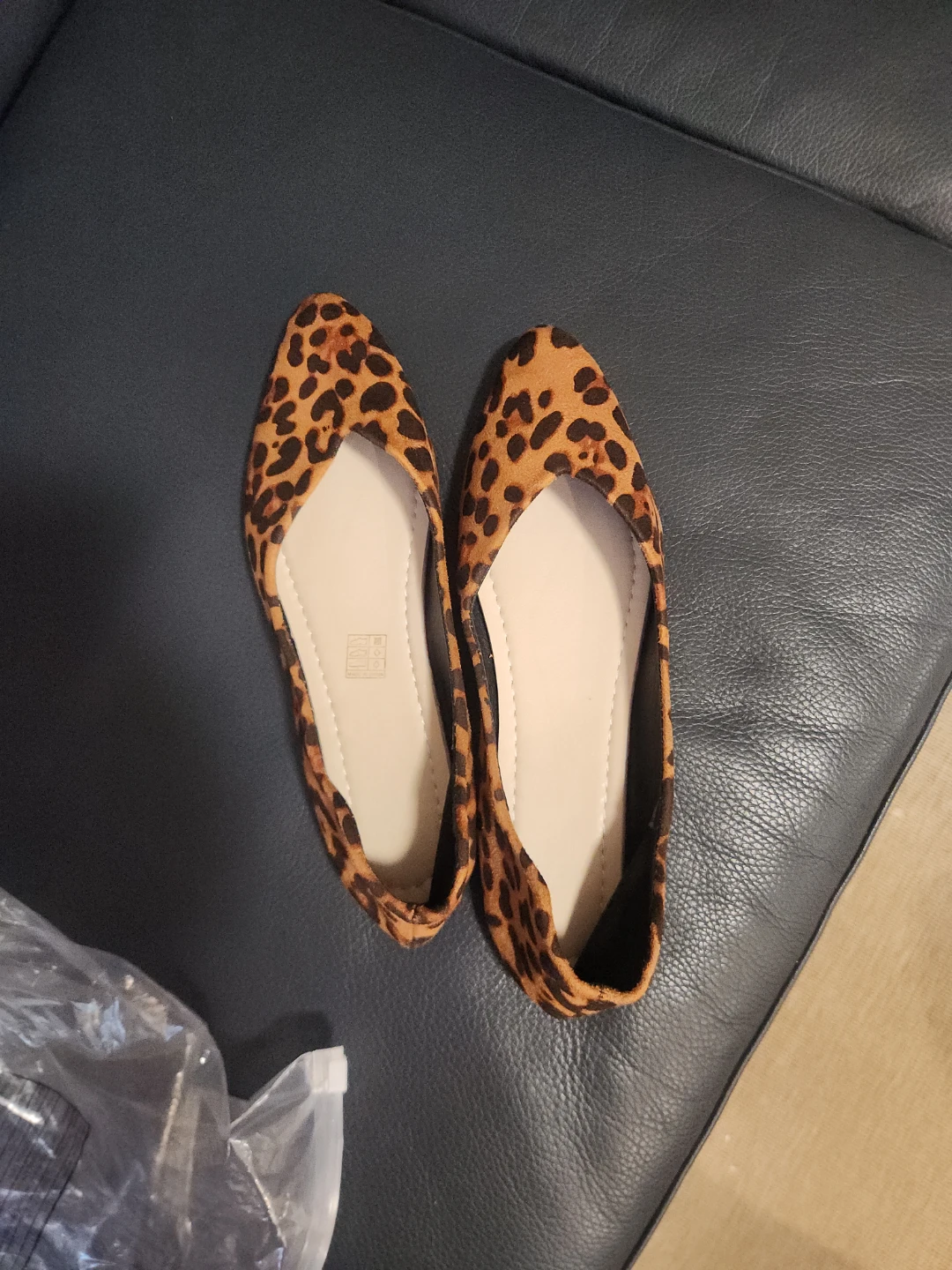Pointed Flats