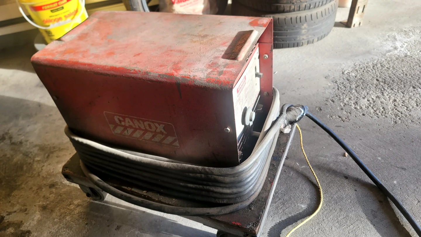 Canox Sparkler AC Arc Welding Machine - photo 2