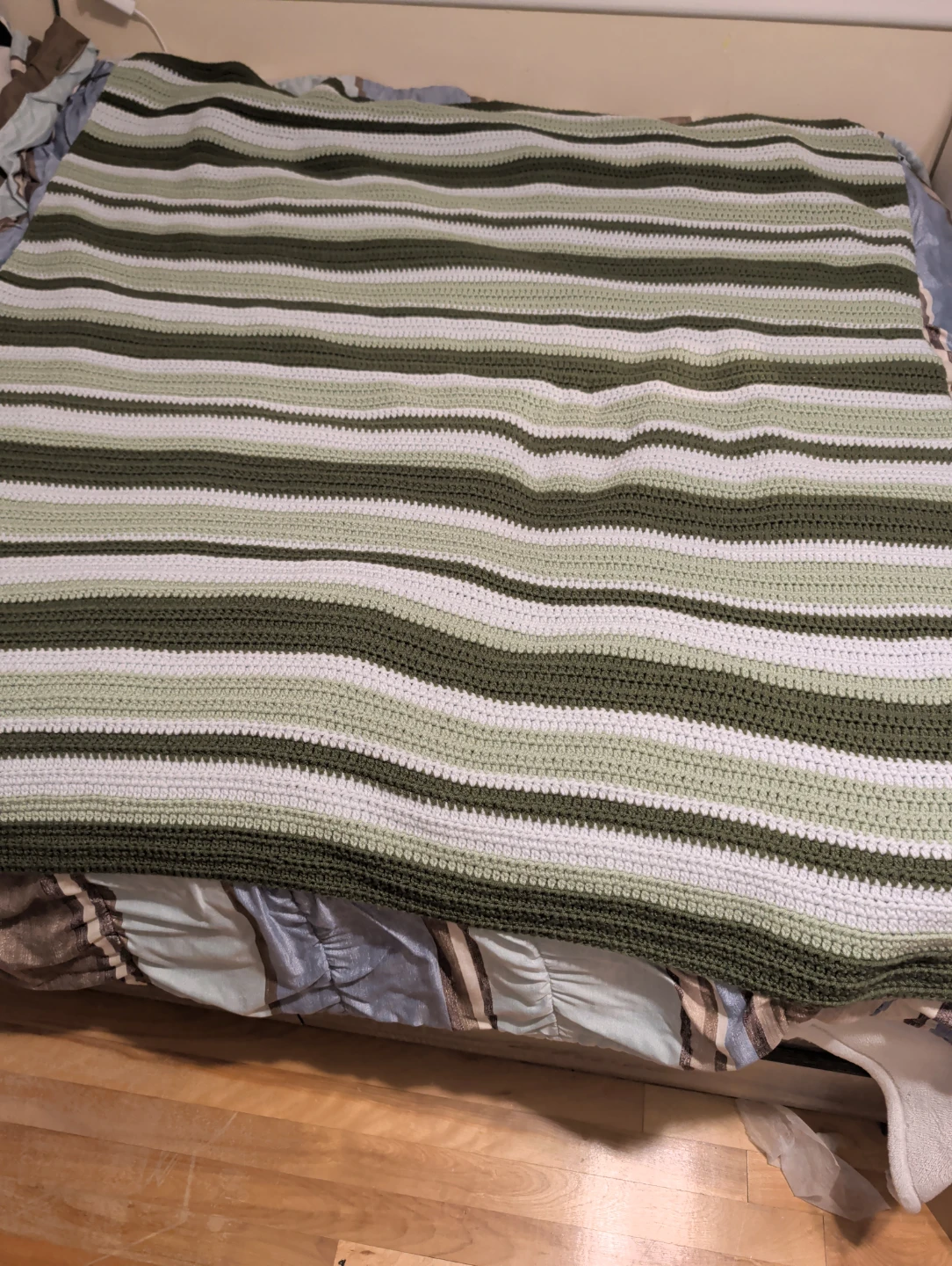Crochet Throw Blanket - photo 2
